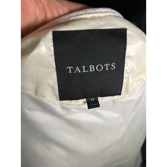 Talbots Women's  Ruffle Trim Pockets Lightweight Puffer Jacket Size M NWOT - Picture 4 of 9